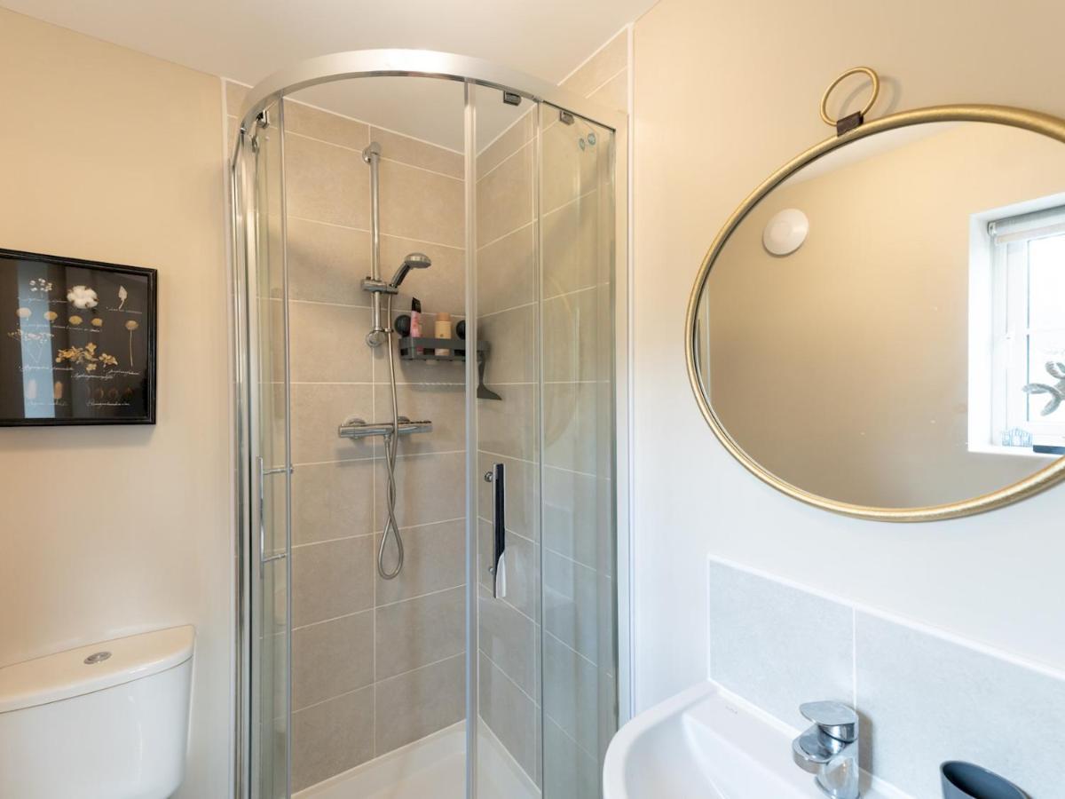 Pass The Keys Contemporary 2 Bedroom Home Лудлоу Экстерьер фото